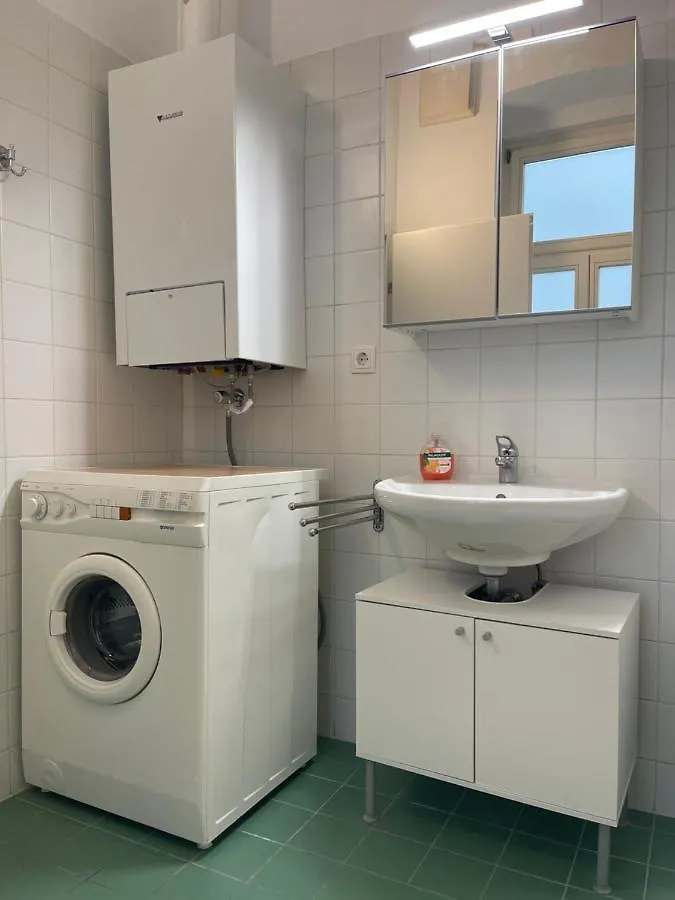 Apartment Gesamte Unterkunft für 4 Personen Top 3 Wien